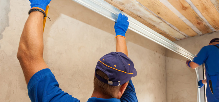 commercial overhead garage door repair in King City